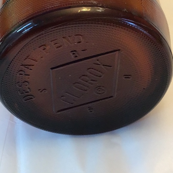 Vintage Clorox bottle excellent, some dirt from Appalachian Mountains no chips - Picture 3 of 7